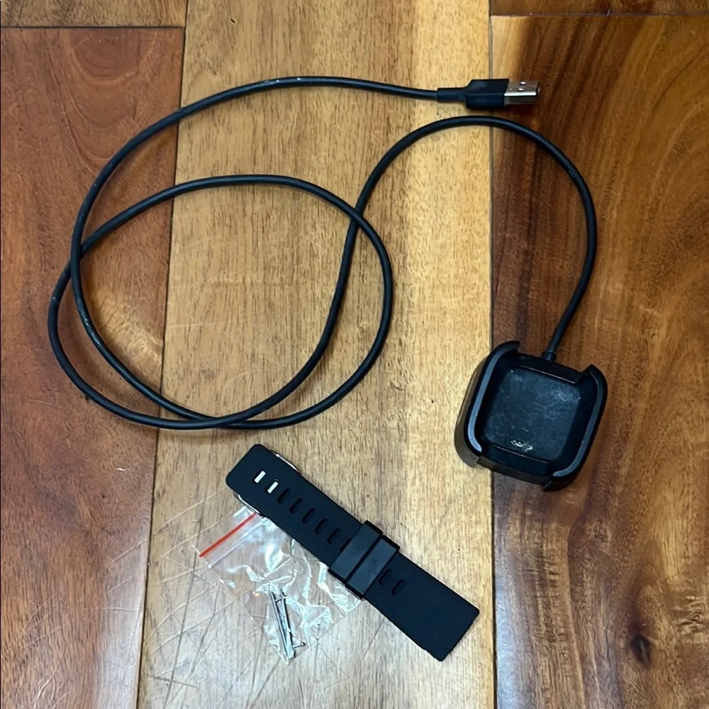 Fitbit Charger & Black band - Versa 2